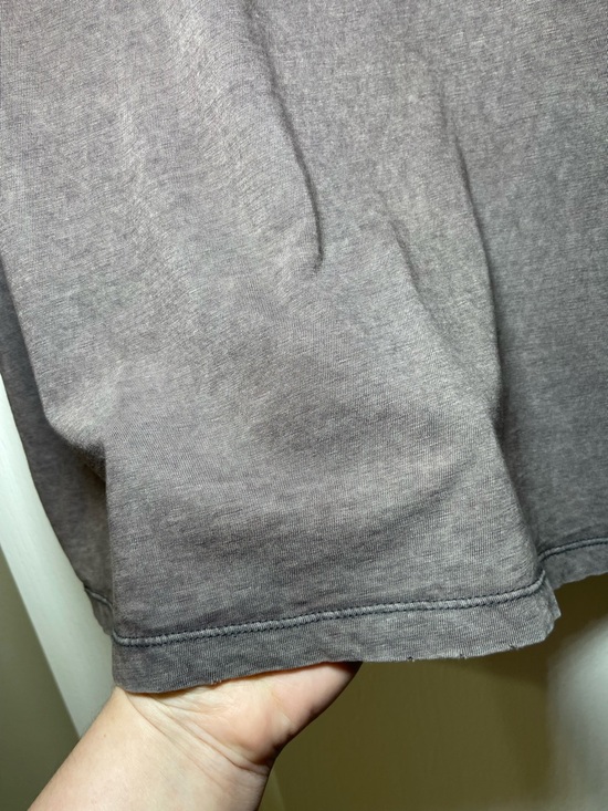 American Eagle Aerie Brown V-Neck Distressed Oversized Boyfriend Tee Size Medium - Picture 5 of 13